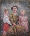 50 (Queen Elizabeth II mit Charles und Anne)1.jpg